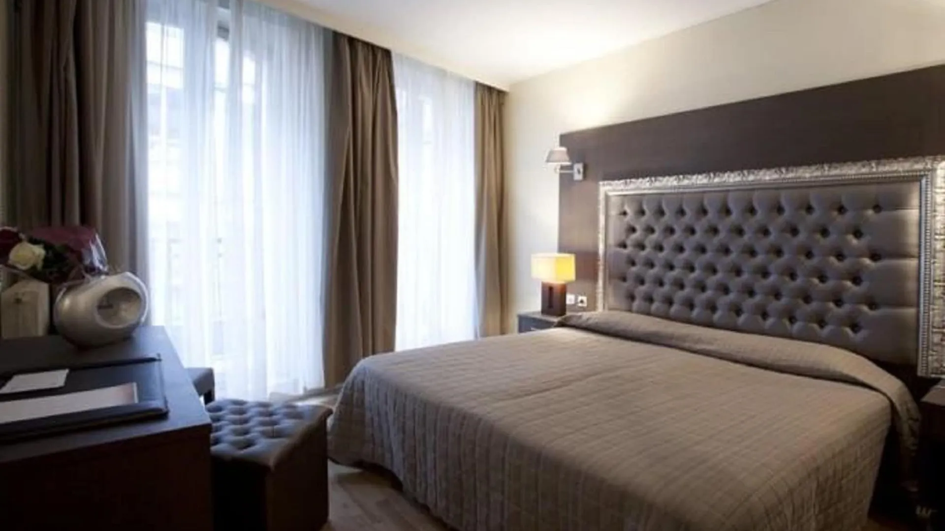 Hotel Lebron