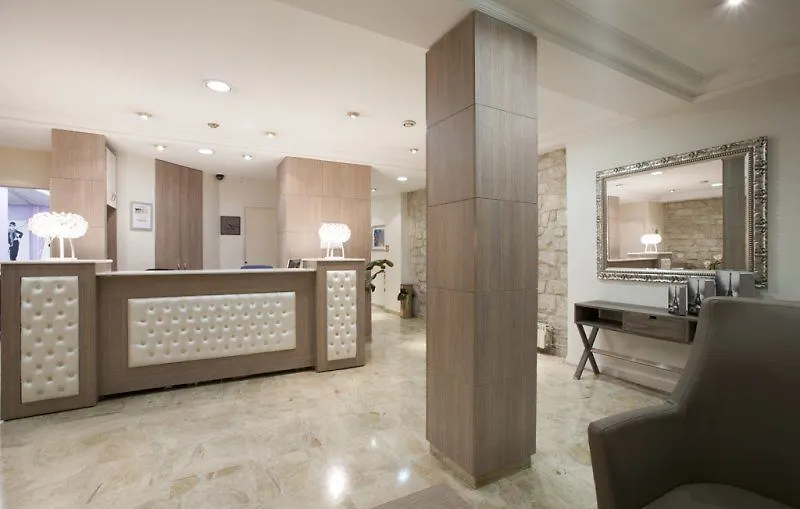 Lebron Hotel Paryż