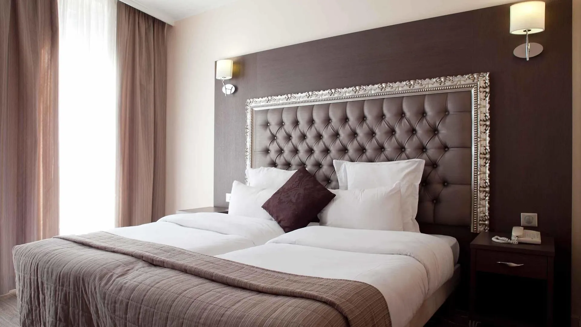 Hotel Lebron 3*