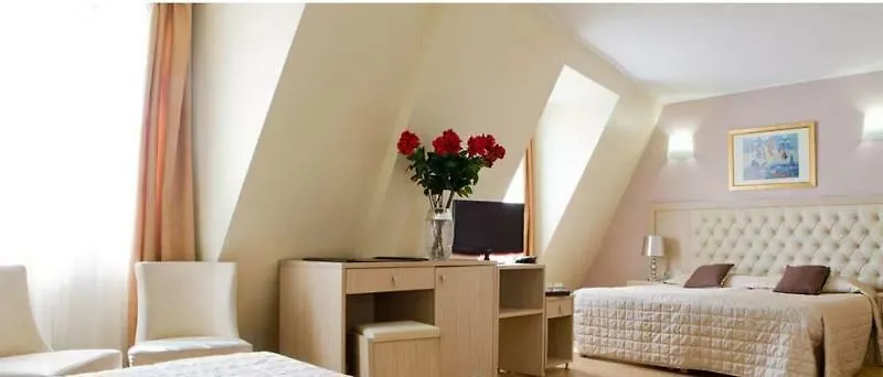 Hotell Lebron 3*